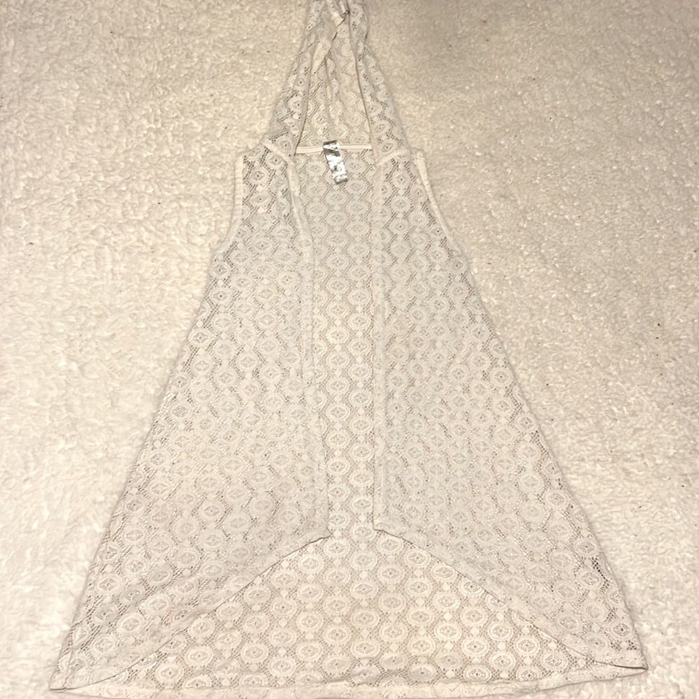 Cute white lace vest top